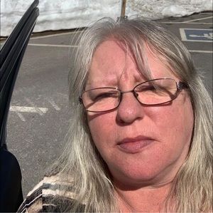 Meet your Posher, Cathy